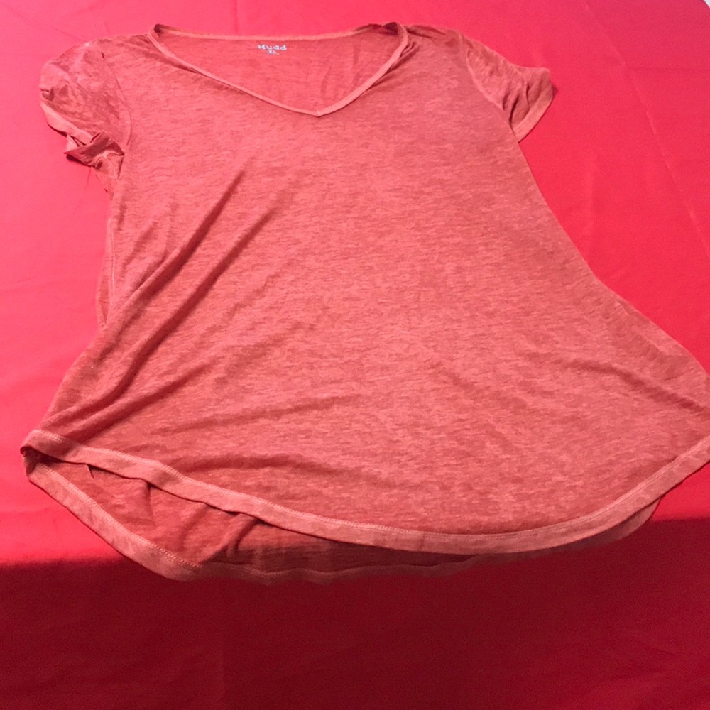 MUDD XL red tee🌻